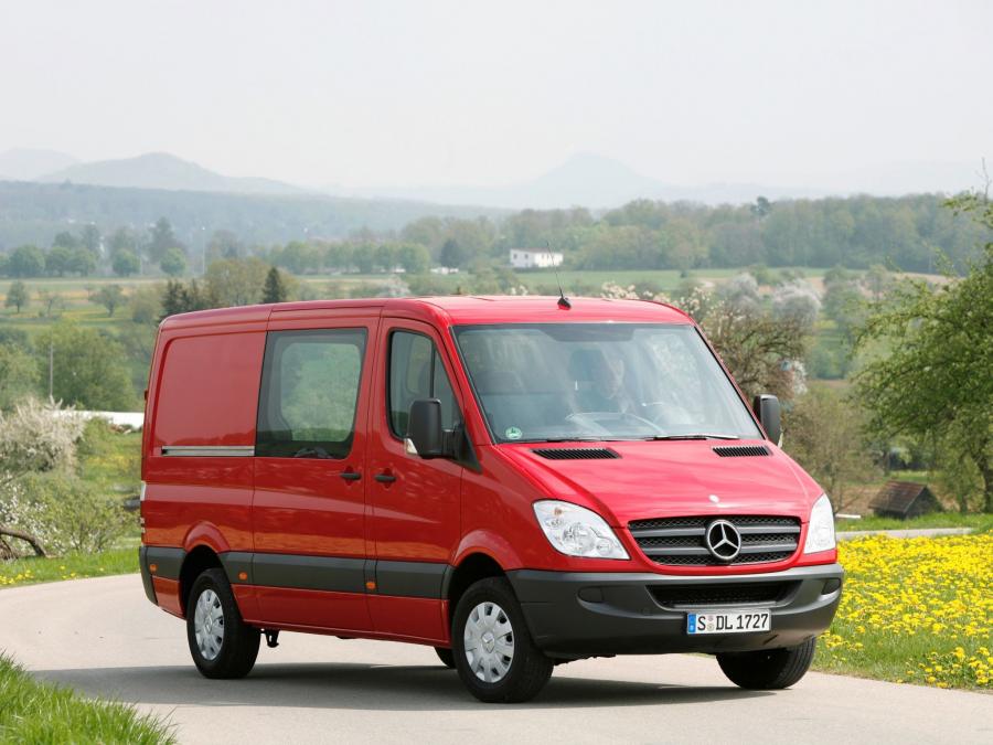  Mercedes-Benz Sprinter Van 2006 года  (фото 5 из 8)